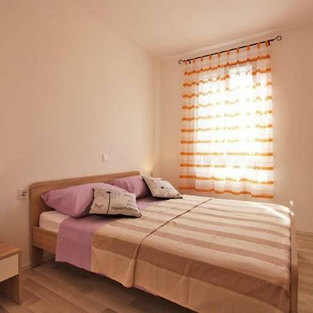 Apartman Simona Fažana Eksteriør bilde